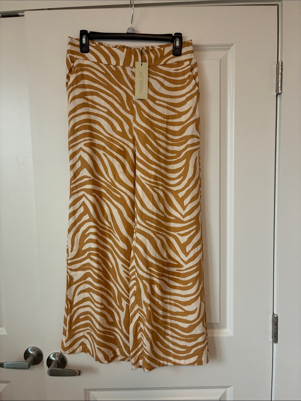 Rachel Zoe Mustard and White Zebra-Print Capris